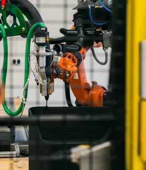 Robotextruder voor grootformaat polymeerprinten in 3D PrintKompas (NHL Stenden).