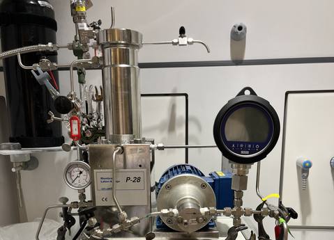 Membraanopstelling P-28 in het lab van MEM4CHEM (Zuyd).