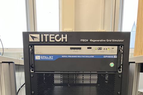 Hardware-in-the-loop-opstelling voor MOOI EIGEN: regeneratieve netsimulator met OPAL-RT.
